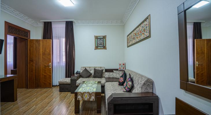 Suite with two rooms