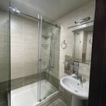 Comfort Triple Room with shower