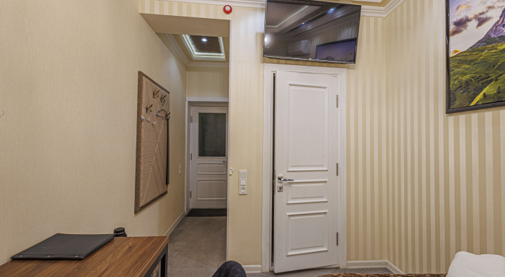 Single Room without windows
