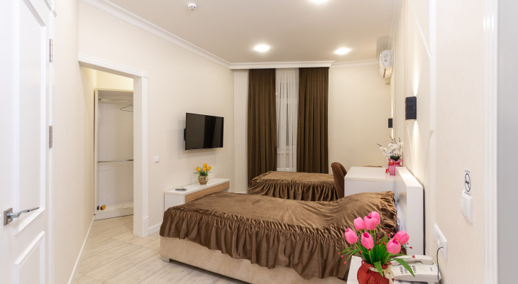 Standard Twin room