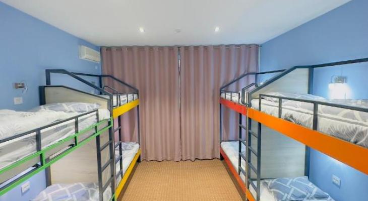 7-bed shared room for men.