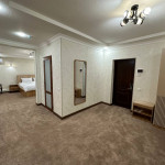 Suite with "king-size" bed