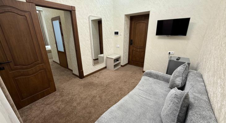 Suite with "king-size" bed
