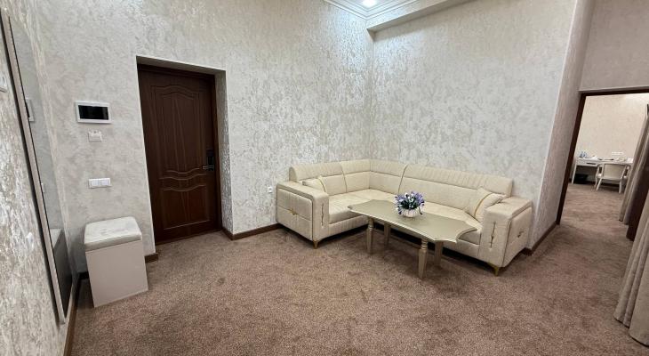 Suite with "king-size" bed