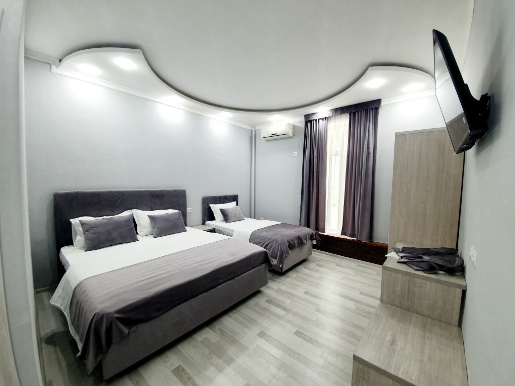 SHOSH Boutique hotel