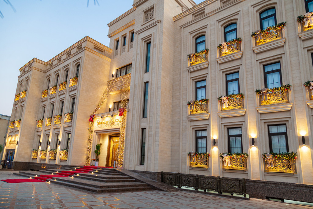 Гостиница Paradise Plaza Luxury