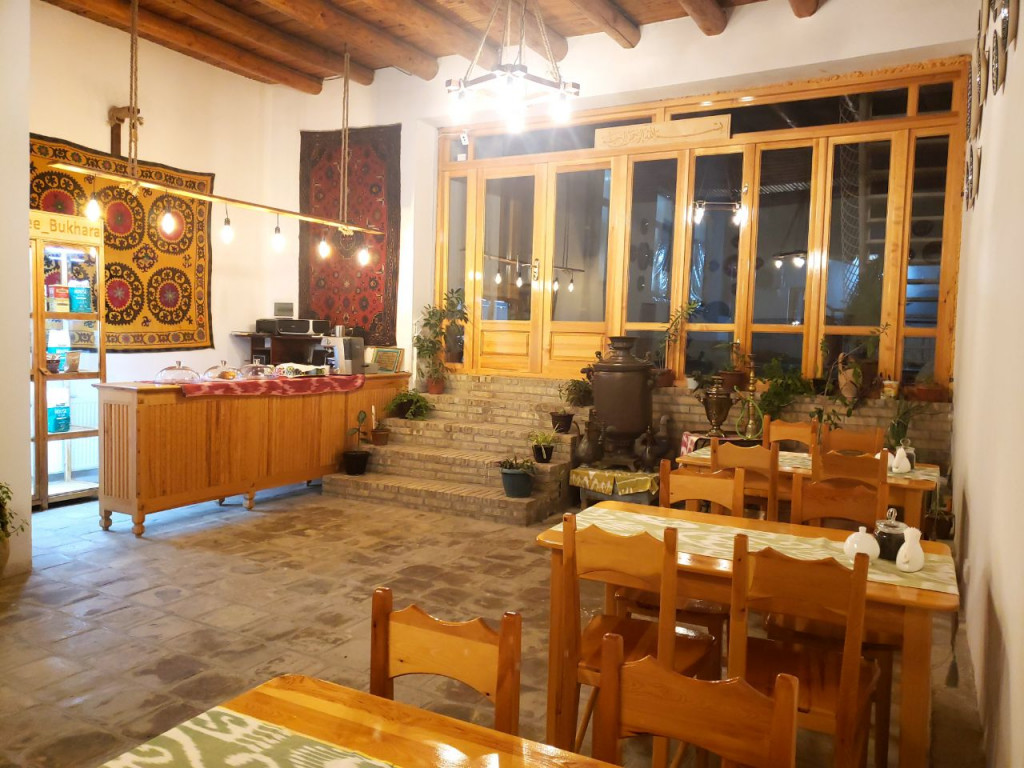 B&B Sarrafon Mehmon uyi