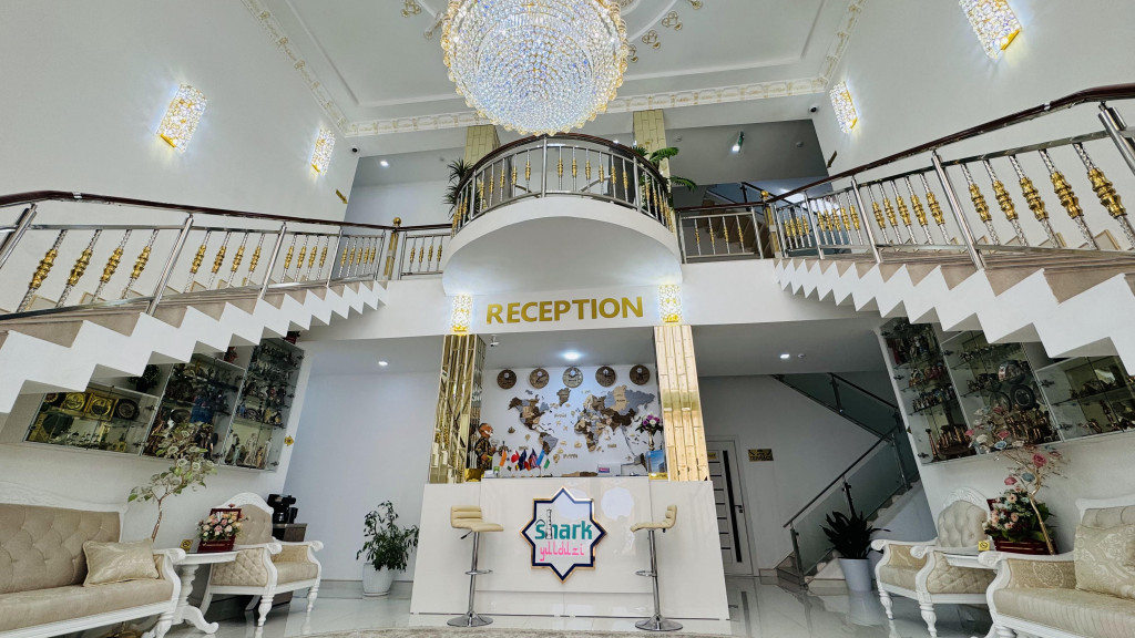 Sharq Yulduzi Hotel
