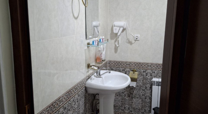 Deluxe Single Room