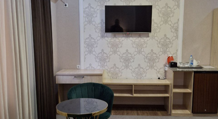 Suite room with twin beds