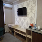 Suite room with twin beds