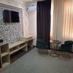 Suite room with twin beds