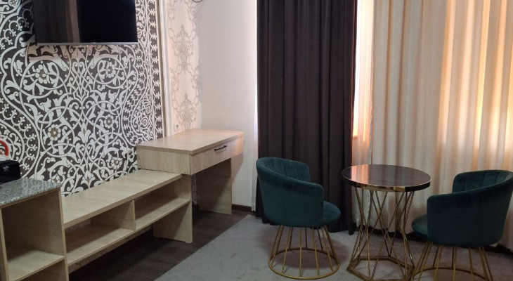 Suite room with twin beds
