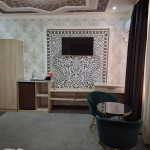 Suite room with twin beds