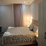 Family Room (2 Adults + 1 Child)