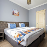 Suite with "king-size" bed