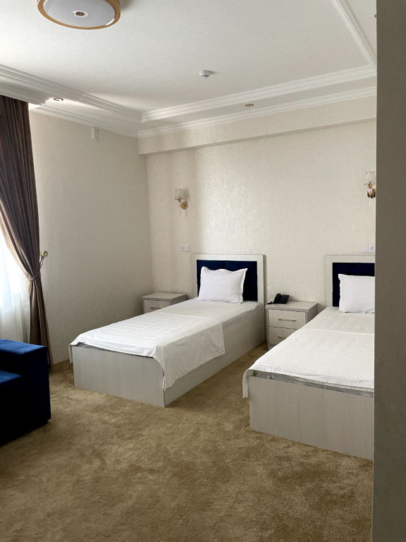 Humo Plaza Hotel