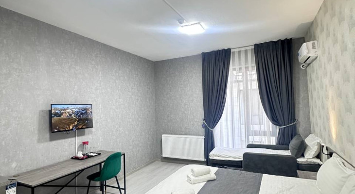 Deluxe Family Room