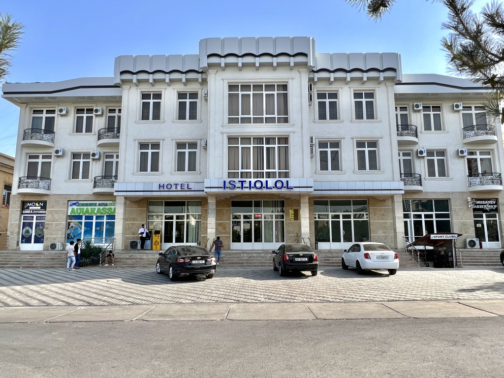 Гостиница Istiqlol