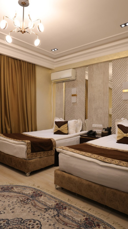 Гостиница Zarafshan Grand Navai