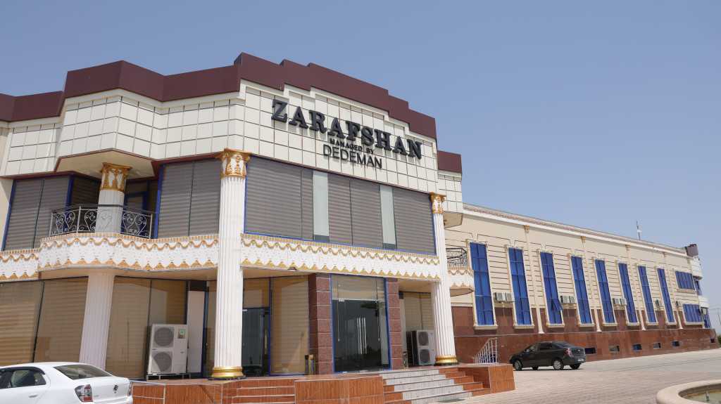 Гостиница Zarafshan Grand в СИЭЗ