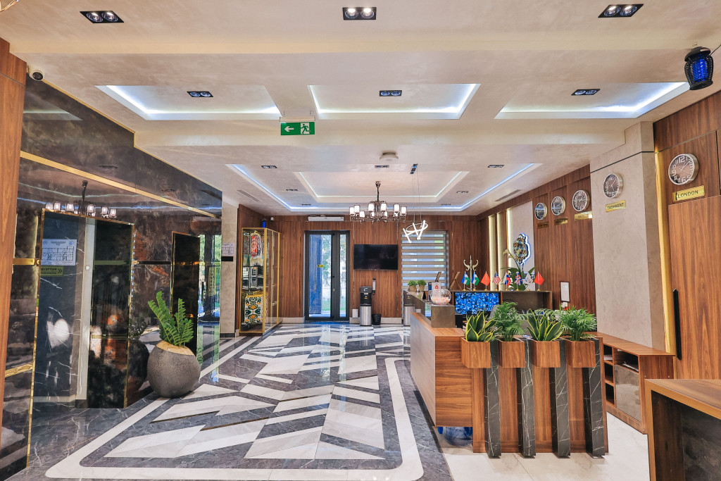 Гостиница Safir