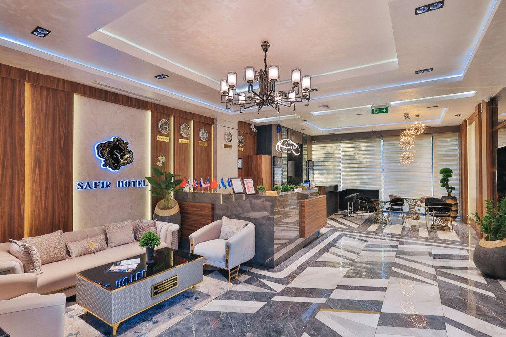 Гостиница Safir