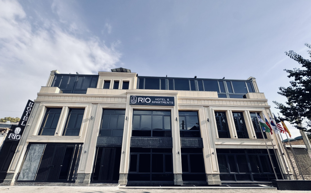 Rio Hotel & Apartments