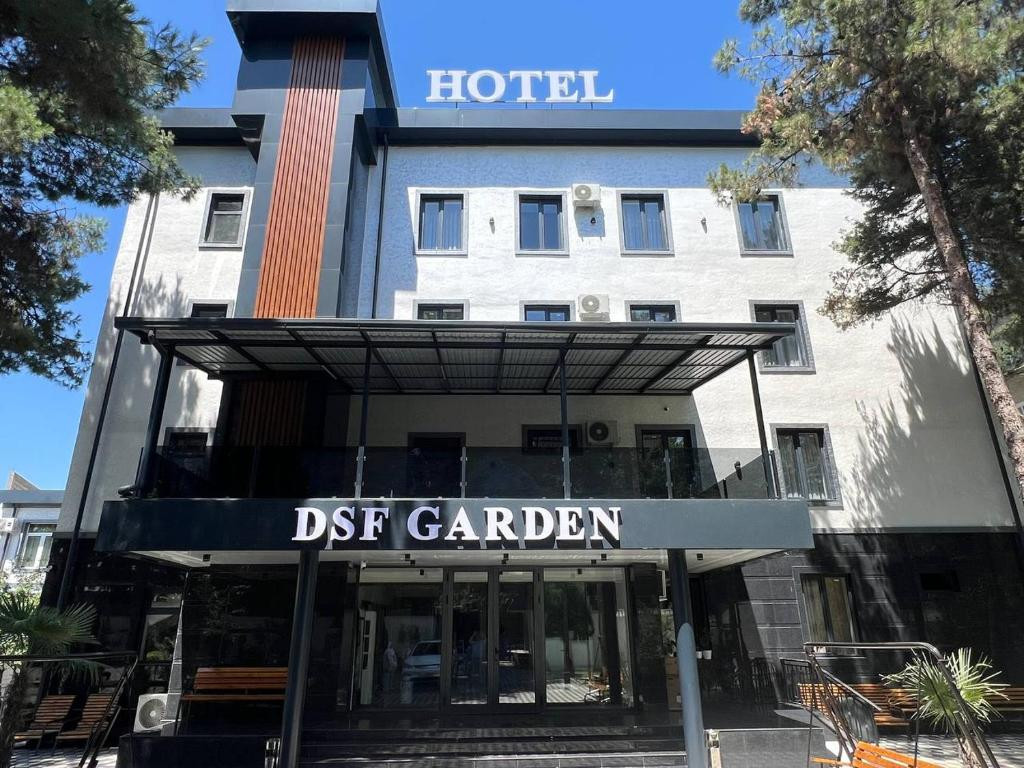 Гостиница DSF GARDEN