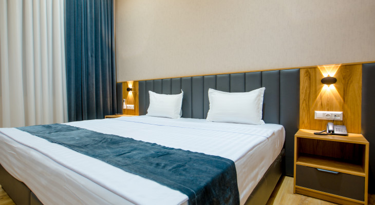 Standard King Room