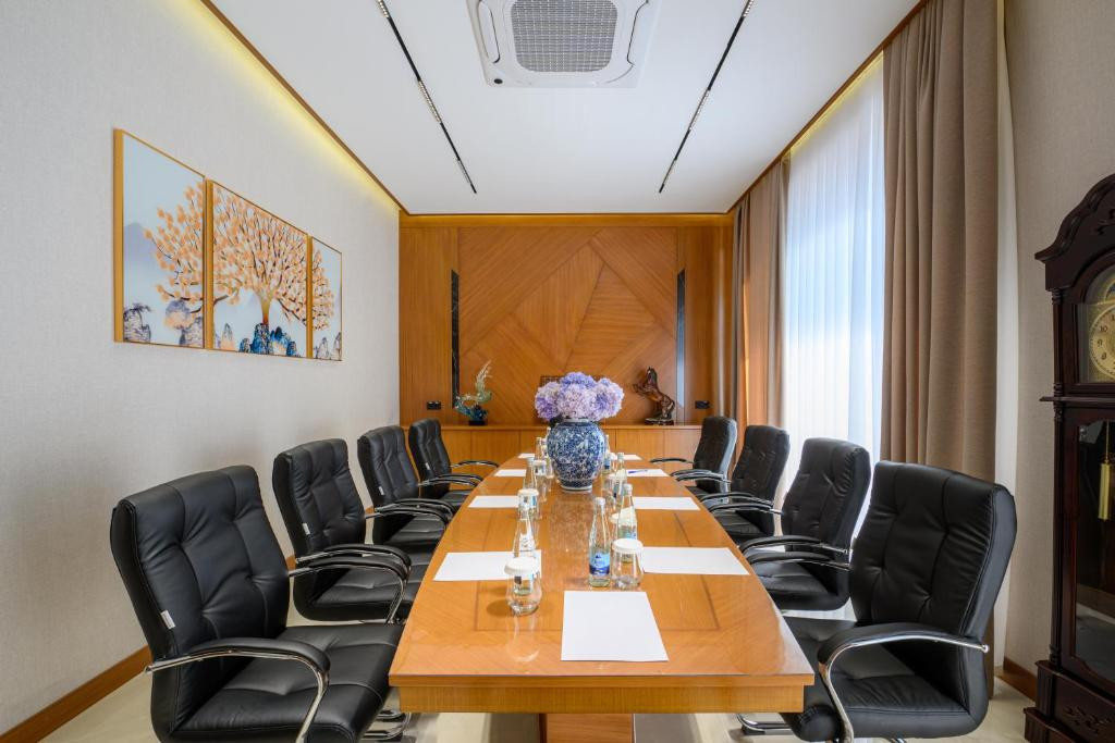 Consti Hotel Tashkent