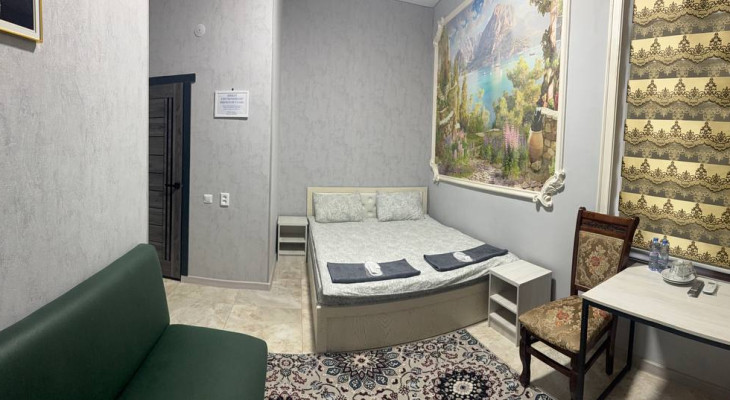 Полу-люкс с 1 кроватью