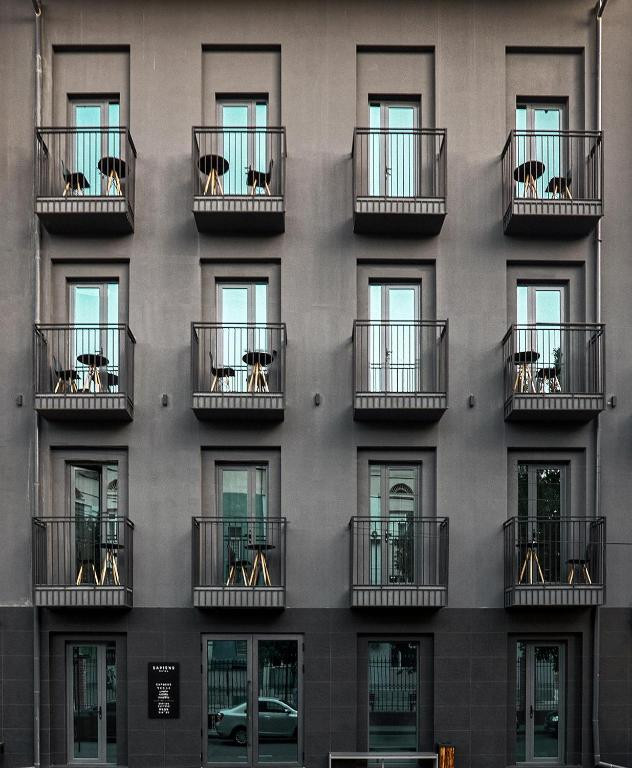 SAPIENS Hotel