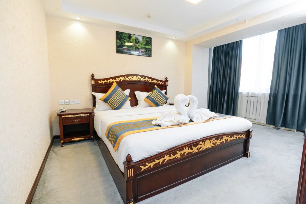 Sayohat Hotel