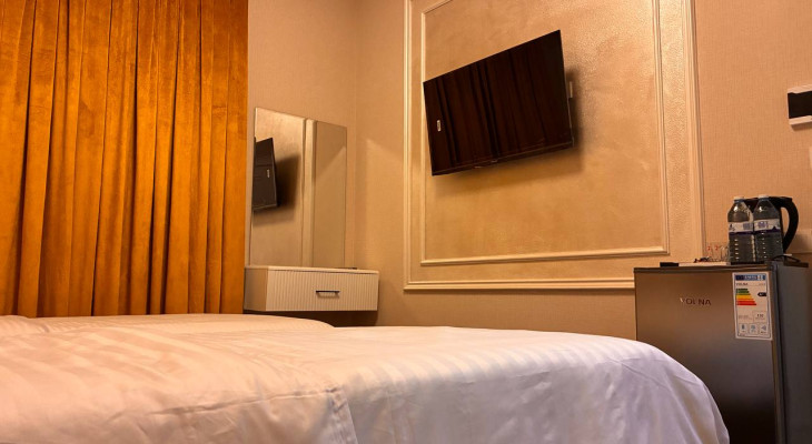 Deluxe Double or Twin Room with balcony