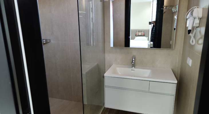 Twin room with two double beds