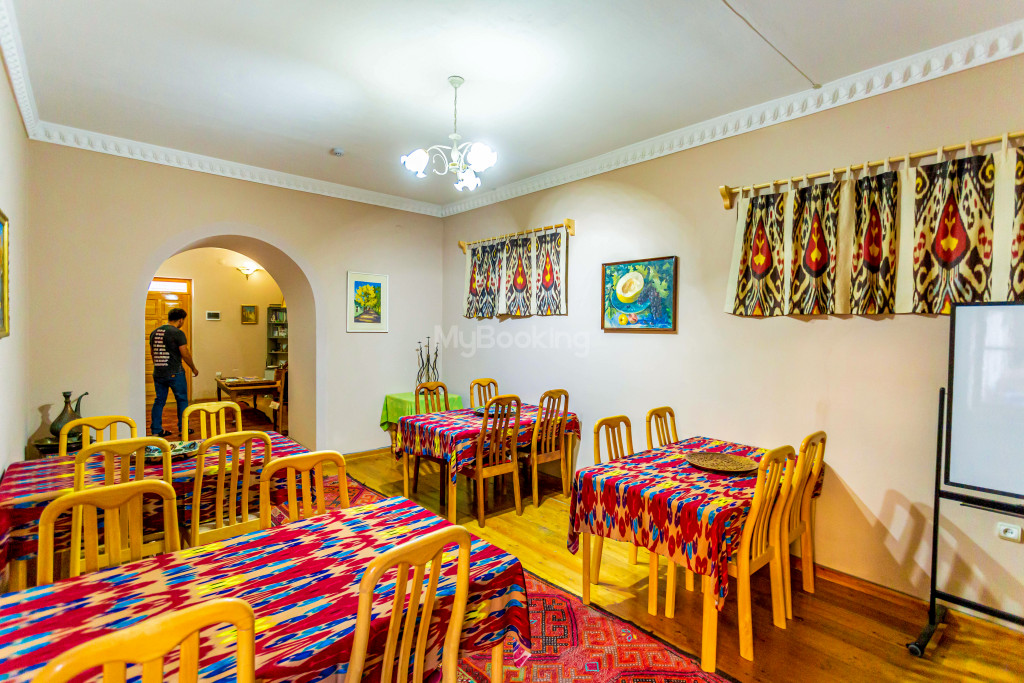 Гостиница Salom Inn