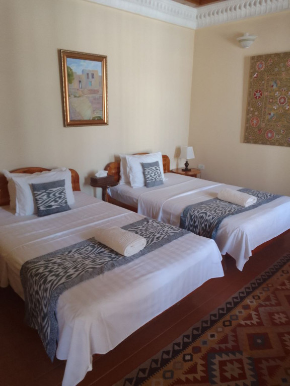 Гостиница Salom Inn