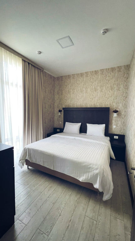 Avenue Park Hotel
