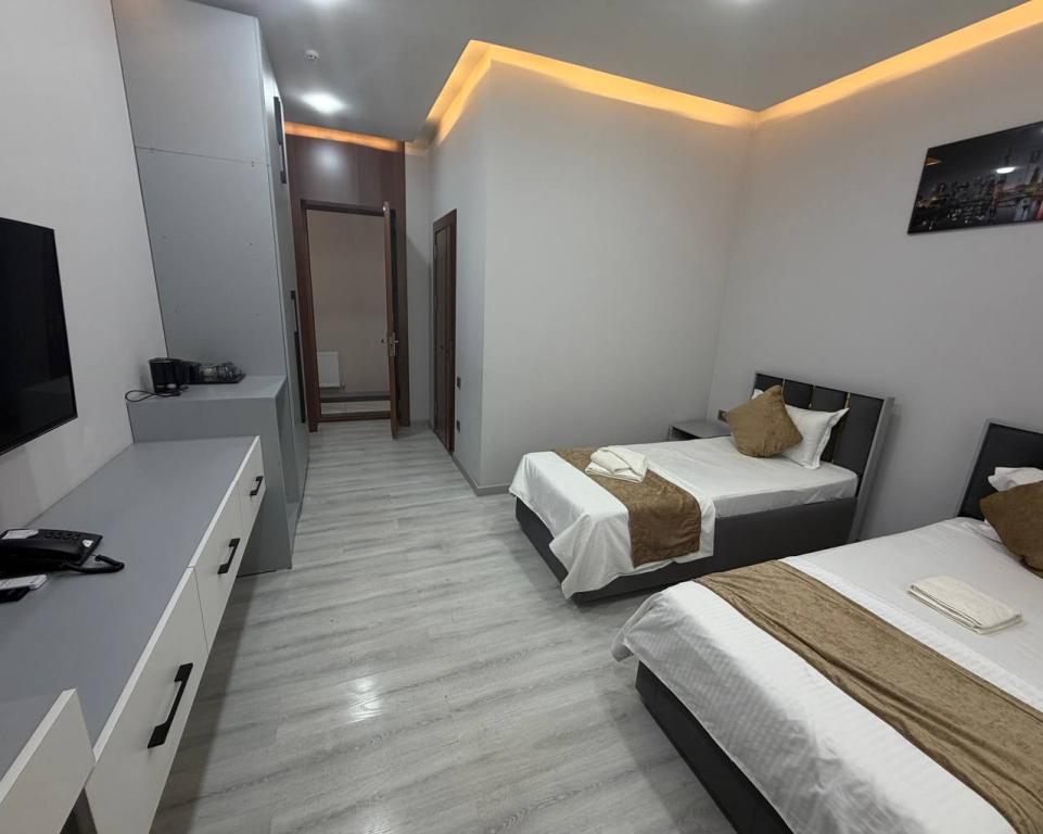 Samanid Hotel