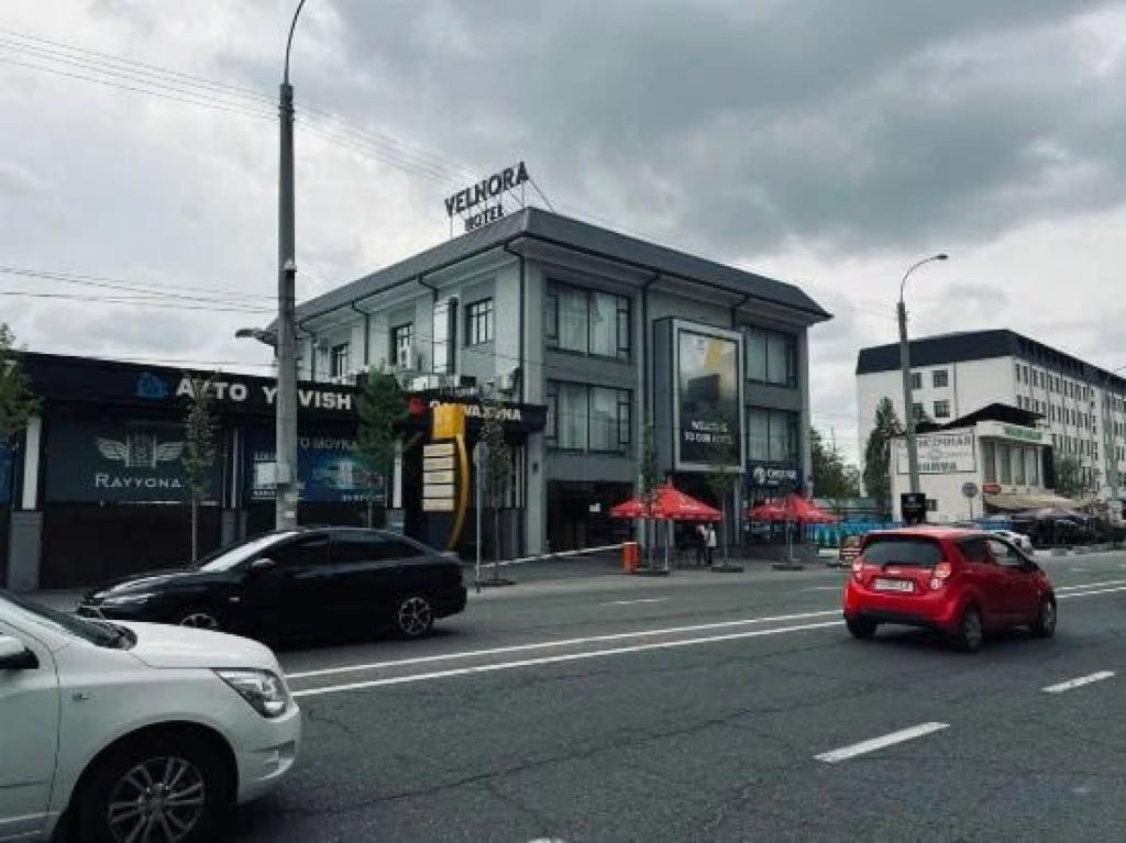 Velnora Hotel