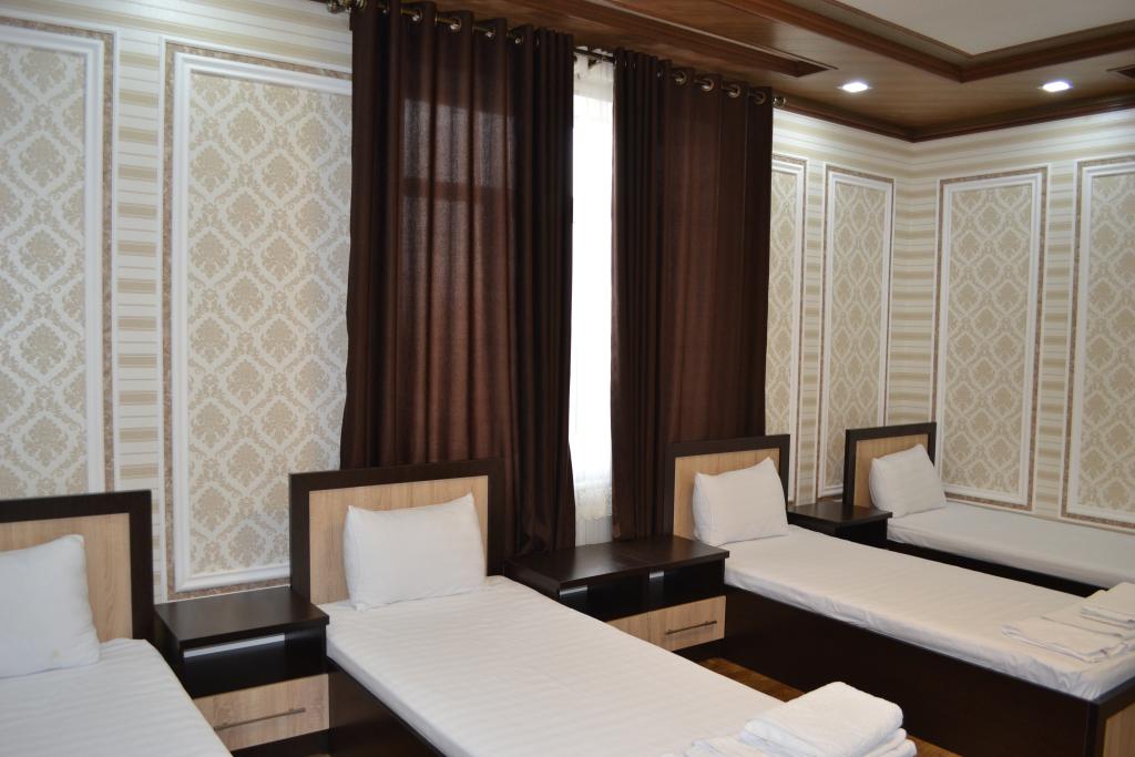 Farovon Hostel