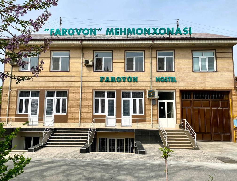Farovon Hostel