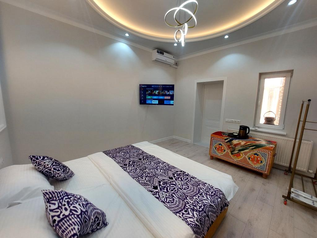 Tillo Kamol Guest House