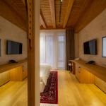 Twin room with two double beds