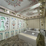 Suite with "king-size" bed