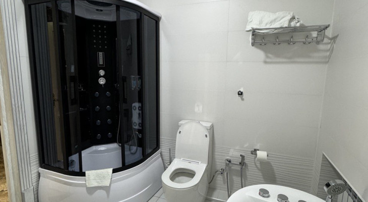 Suite with "king-size" bed