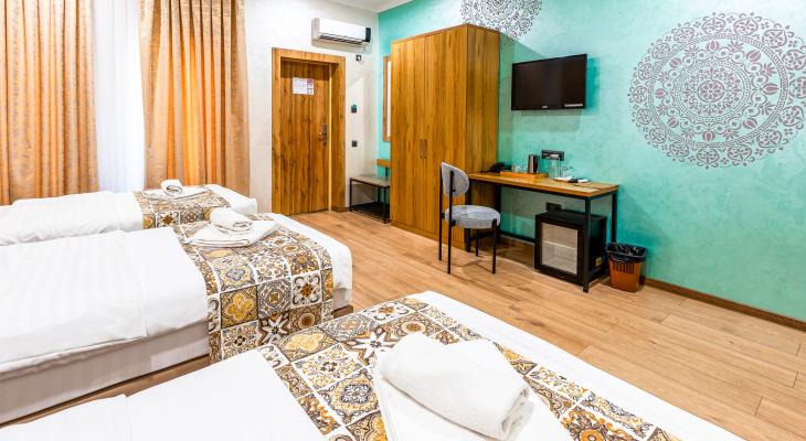 Triple room