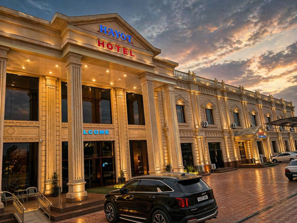 Hayot Hotel