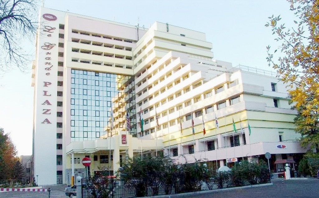 Гостиница Le Grande Plaza
